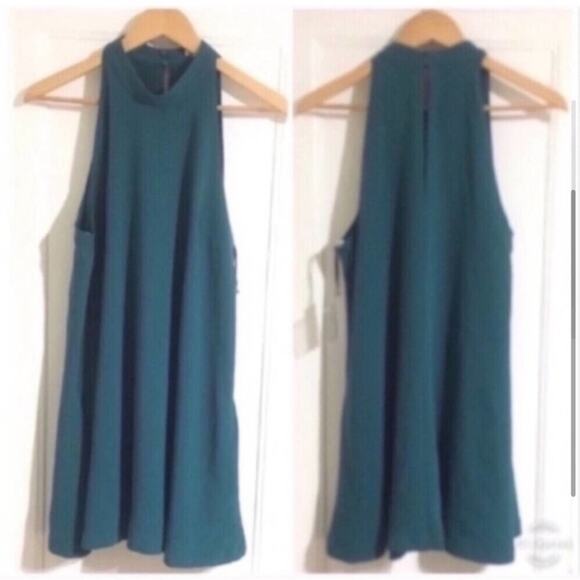 Lovers + Friends Lily Dress in Emerald Size Medium - Picture 3 of 7